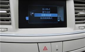 标致508导航增加视频输入功能及行车电脑显示