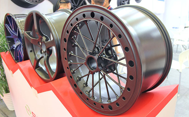 碳纤维轮毂！厦门鸿基伟业亮相2019年上海国际车轮展