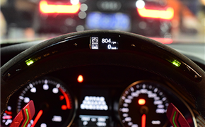 奥迪A5升级赛道版R8方向盘-带跑马灯系统
