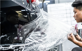 豐田埃爾法升級龍膜g2車衣，給自己穿一層更好的衣服