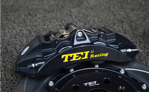 高尔夫8改装TEI Racing P40NS+街道性能刹车卡钳套件