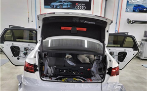 奥迪A4 b9改装升级原厂二代胎压 舒适进入 盲区监控 360全景影像