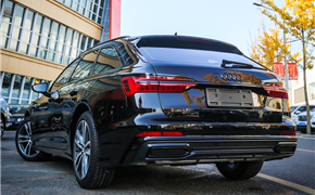 奧迪A6 Avant升級RS前包圍+隱形車衣+碳纖維方向盤+360全景影像